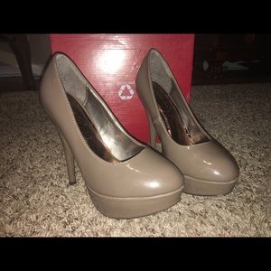 Worn one time 5inch heels